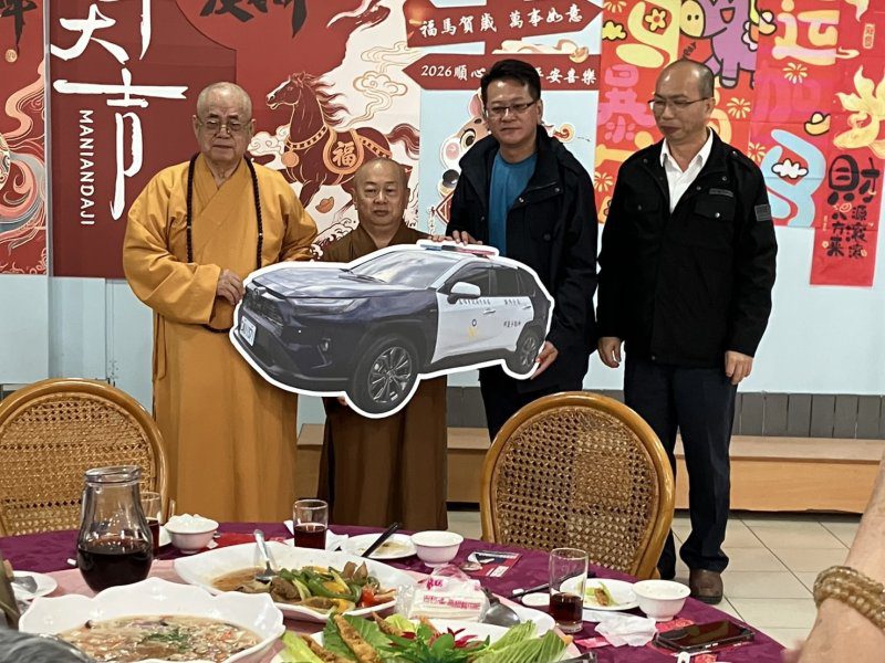 港灣新聞網／阿蓮光德寺捐巡邏車又捐善款　警民攜手強化湖內治安