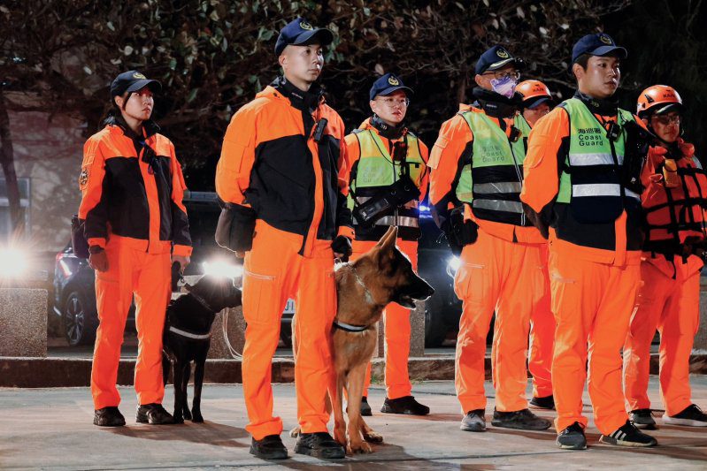 港灣新聞網／動員63人2犬5艇！海巡署南部分署啟動春節海域威力掃蕩