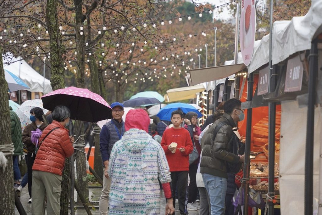 中永和人快衝！2026 新北年貨市集限時兩天     40 家伴手禮、1 元拍賣會超有感