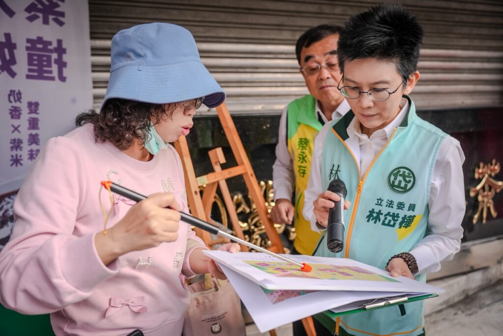 中央地方攜手拚交通！　林岱樺爭取大寮八德路、四維路拓寬 提前因應國道七號車潮