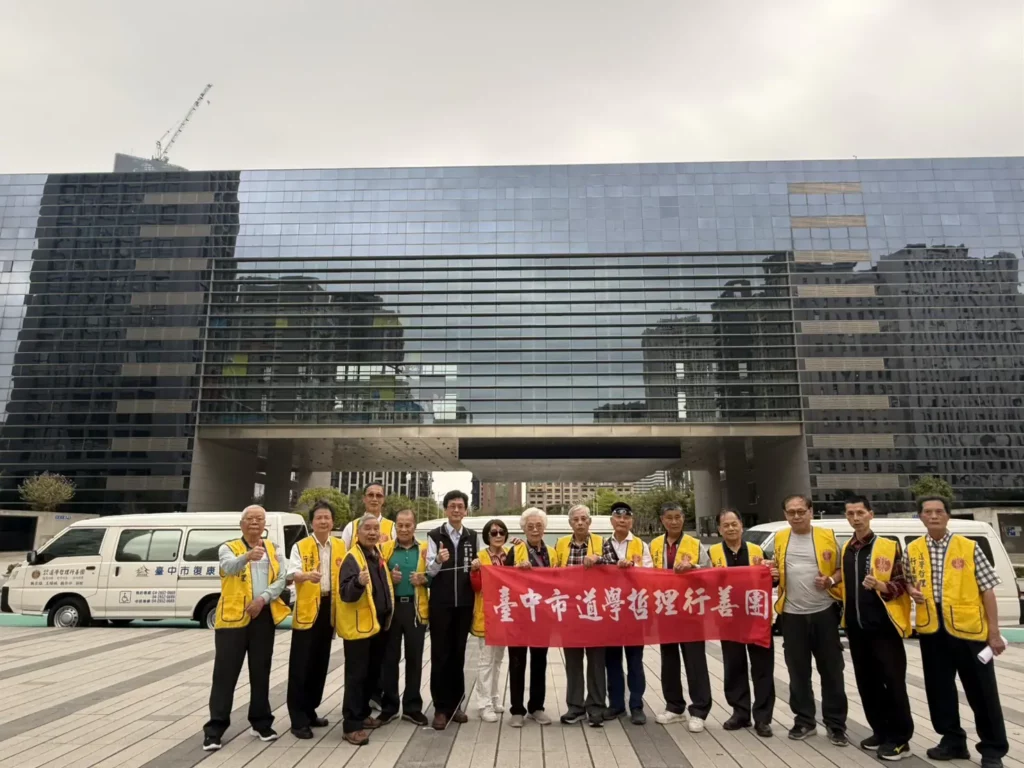 台中再添3輛復康巴士　民間善舉助身障族群無礙出行