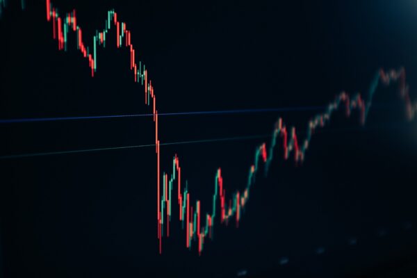 00929本月配0.11元！改版後動能強加群雄，配息五連升