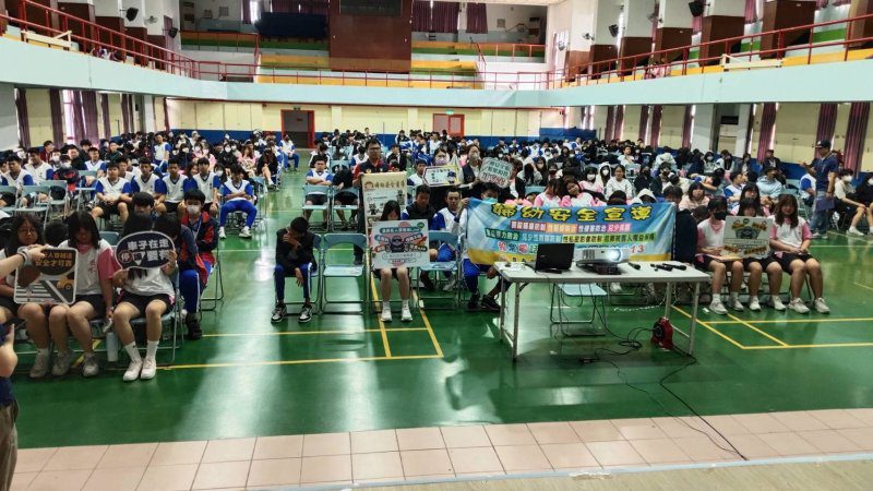 港灣新聞網／反毒反詐進校園！東港警攜手東港海事學校宣導　提升學生安全意識