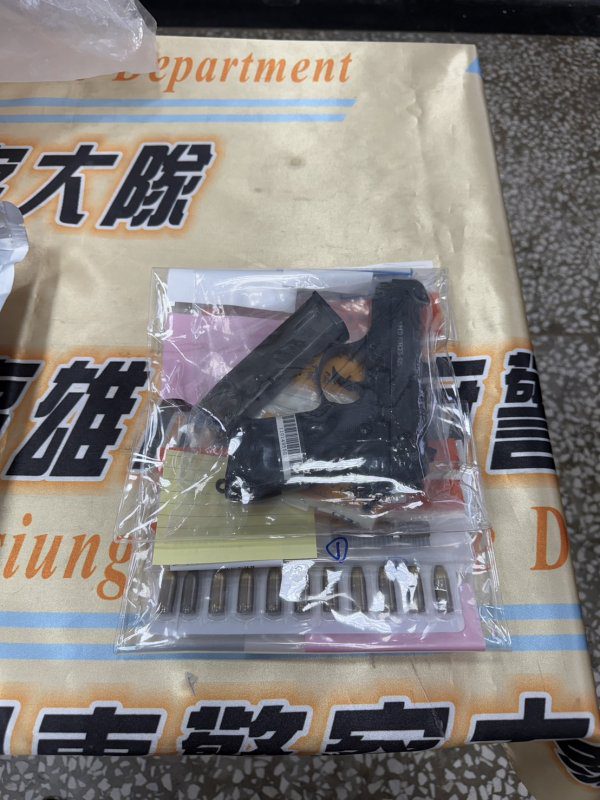 港灣新聞網／神壇變毒窟！高雄警破獲藏槍分裝場　查扣卡西酮與改造槍枝