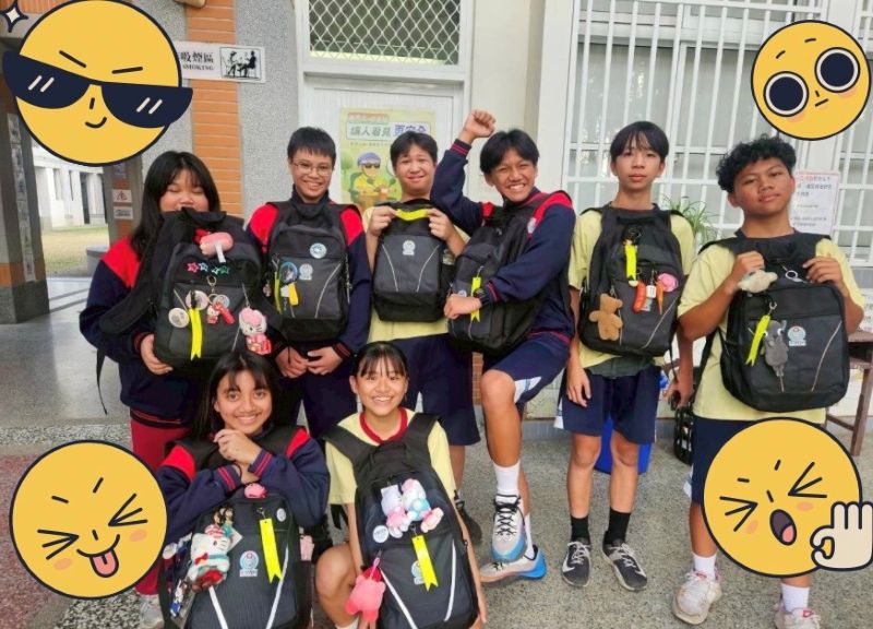 書包閃閃發亮！內埔警前進崇文國中送反光條　傳授交安「五字訣」守護學子