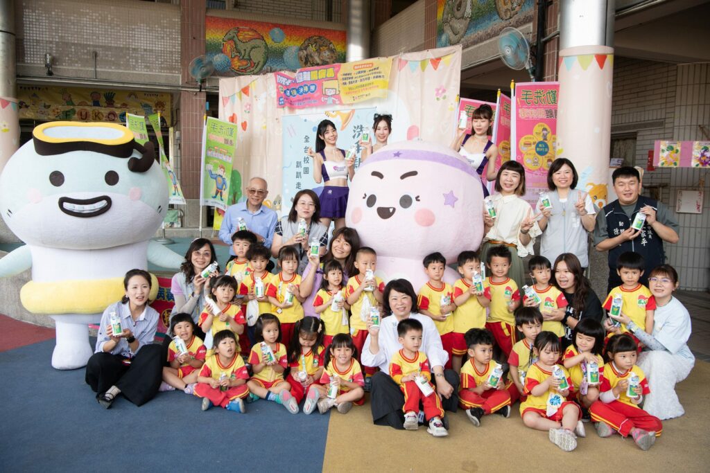 饗賓集團、耐斯企業攜手力挺嘉市府幼教防疫　贈千瓶洗手乳抵禦腸病毒