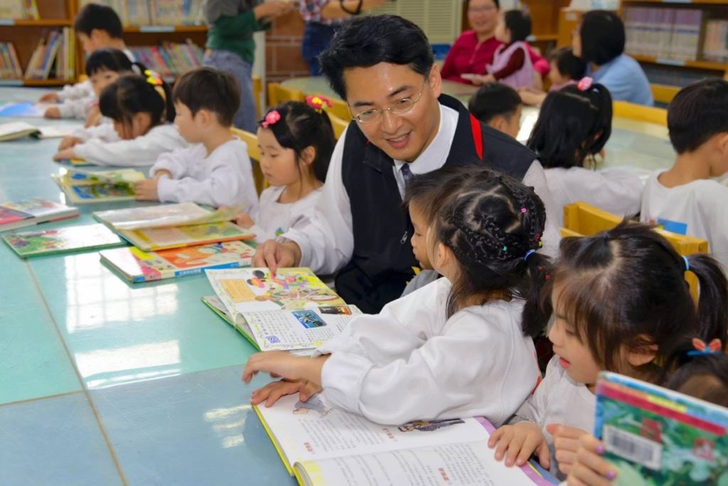 陳素月提出的婦幼政策主張  柯呈枋回應：師傅已經失信 徒弟還要繼續嗎？