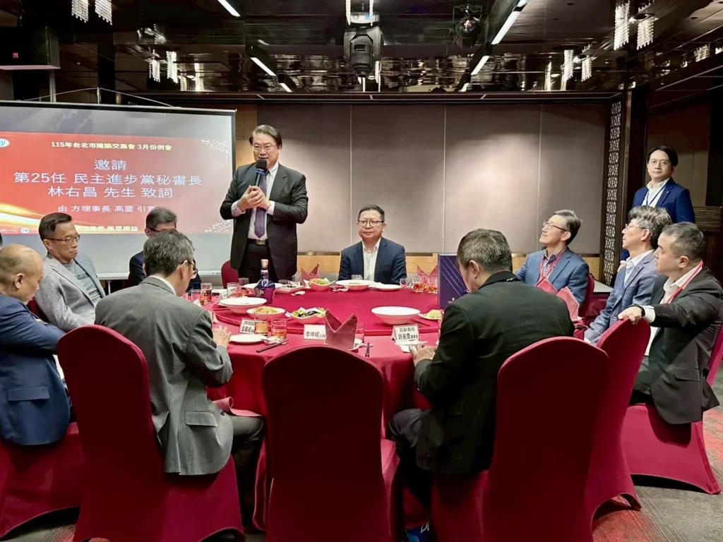 淨零轉型成全球共識 林右昌：建築界應導入BIM強化綠色競爭力 台北市建築交集會3月例會 聚焦住宅能效納實價登錄及減碳誘因