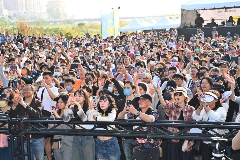 「潮風鈴・黃花瘋音樂市集」吸引逾12萬人次　獨「嘉」春季盛會完美落幕