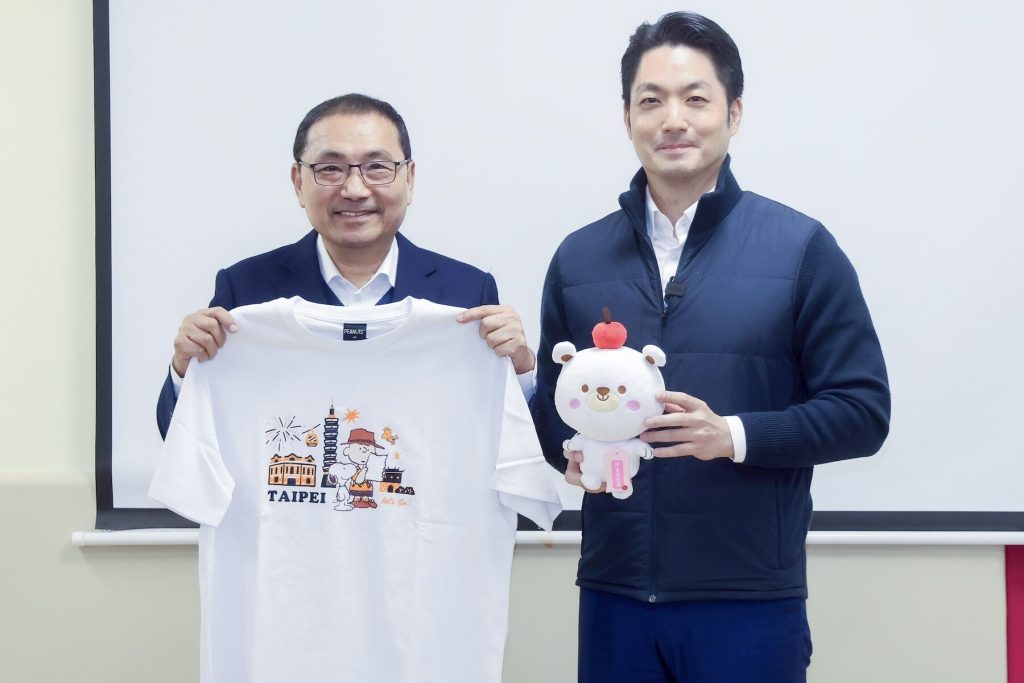 雙北首長共謀育兒福利！侯友宜接待蔣萬安參訪板橋公托     分享「全國第一」領先經驗