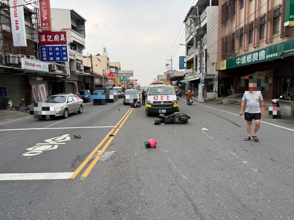 中埔警呼籲行經路口請遵守交通號誌並注意行車交通安全