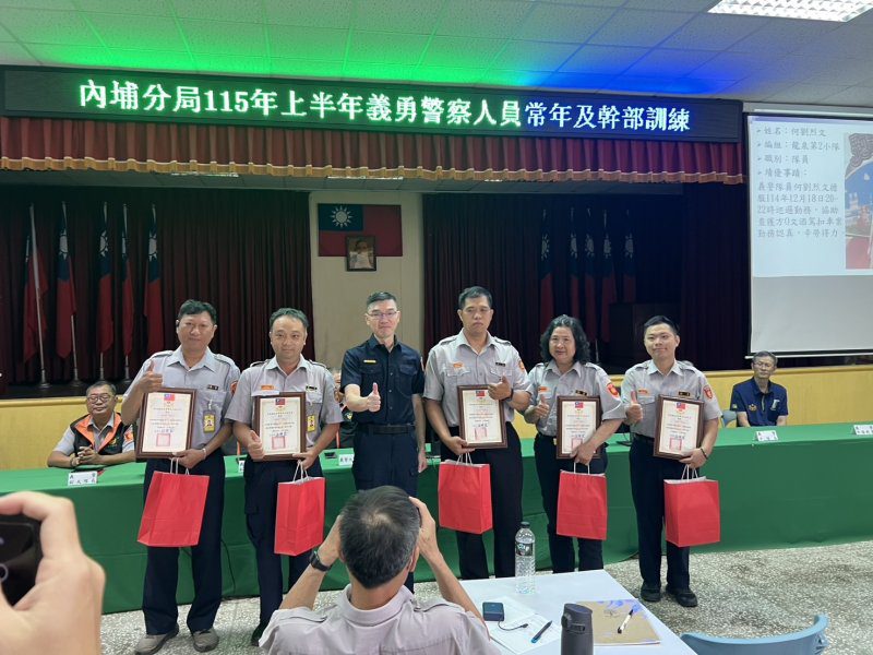 港灣新聞網 / 101名義警大集結！內埔警強化民防戰力　CPR＋反詐全面升級