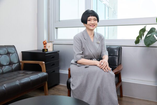 錠嵂招手壯齡族群，百歲時代開創職涯第二曲線