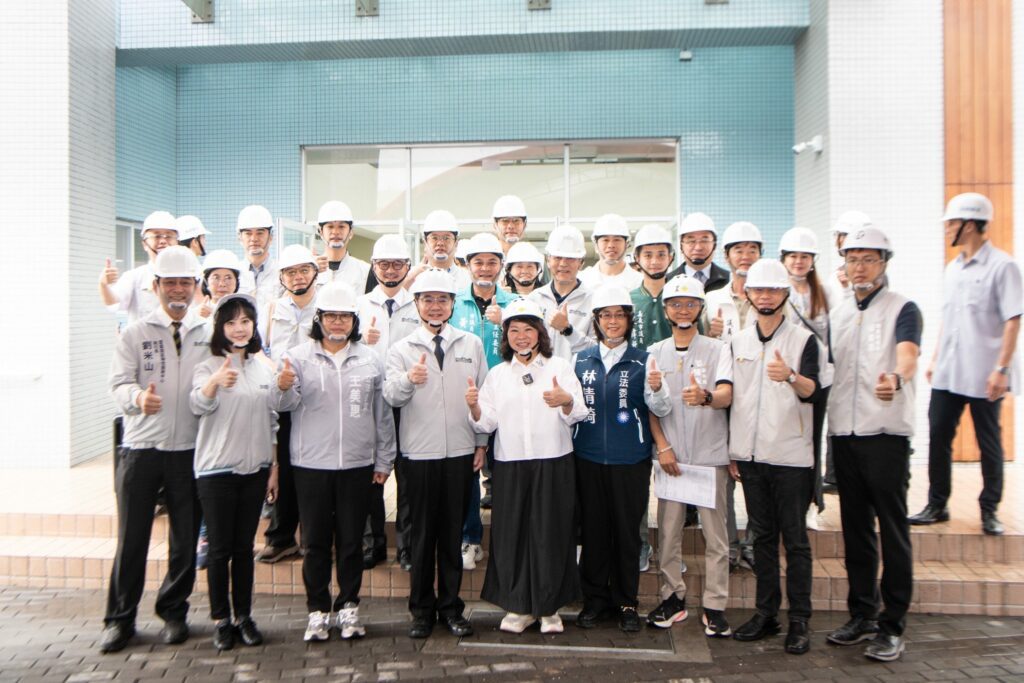 卓揆視察嘉義市西區全民運動館　黃敏惠爭取挹注更多公共設施經費