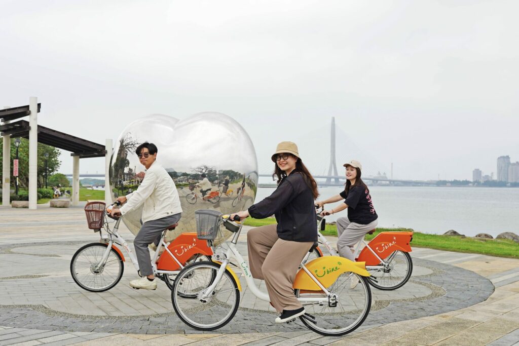 迎接淡江大橋通車！新北推 YouBike 期間限定抽獎     造型悠遊卡等你拿
