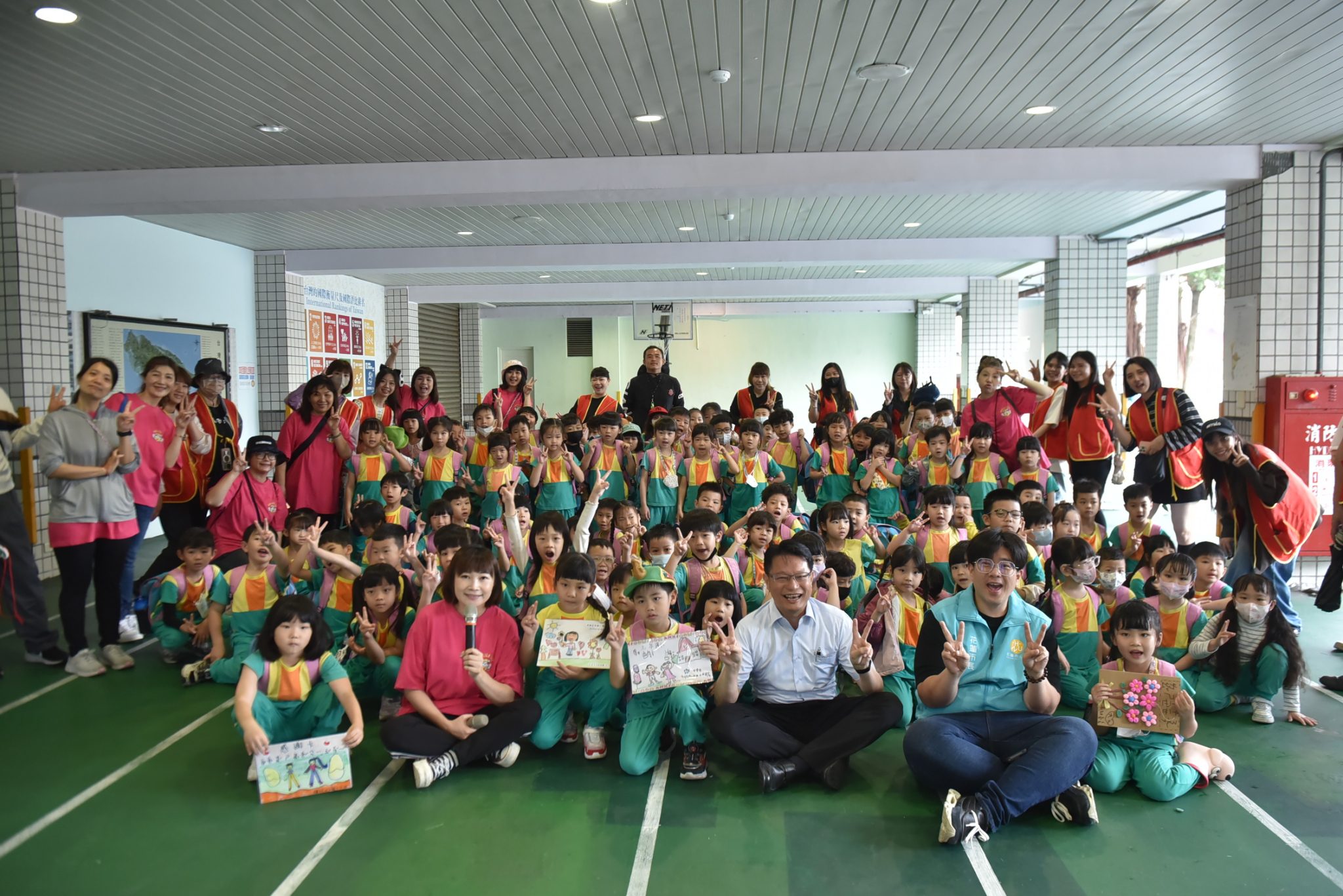 市幼參訪忠孝國小  魏嘉彥前往關心幼兒銜接教育