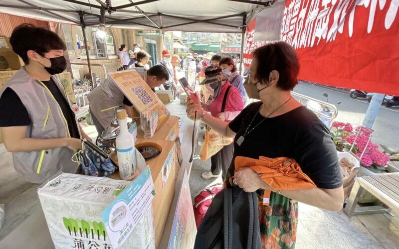 5 月資源回收換好禮！新北環保局攜手農會辦兌換     加碼互動遊戲送衛生紙