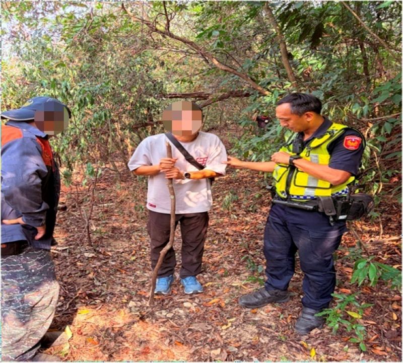 山友受困棚集山  潮州警消即刻救援暨潮州警訊
