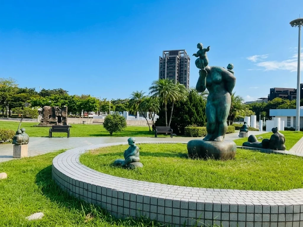 豐樂雕塑公園54件雕塑作品啟動年度保養　中市建設局：專業修復重現戶外藝術風采