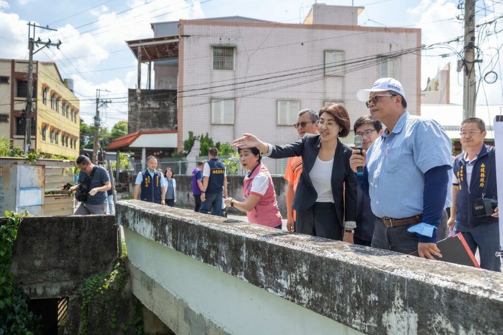 許縣長會勘名間鄉16處道路及排水　將花費近三千萬改善