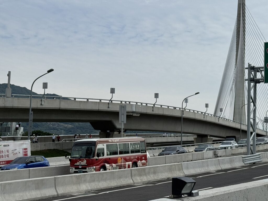 迎接淡江大橋通車　新北4條新公車路線 明天至6/10日試營運