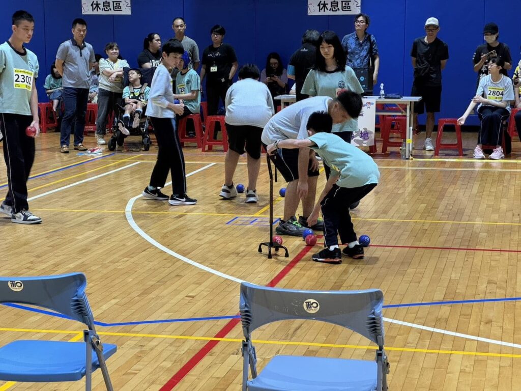 「每一球都是信念」　北市150位特教生在地板滾球賽找到光