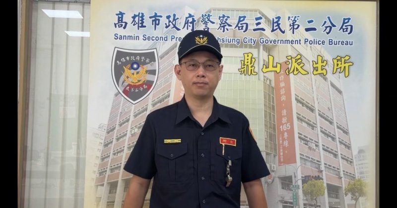 港灣新聞網 / 路過竟被潑不明液體！高雄三民驚魂　警追查樓上住戶仍待釐清