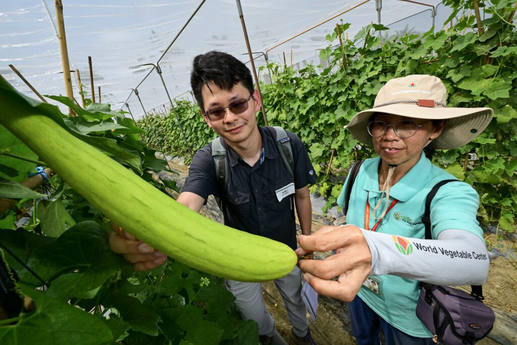 亞蔬攜手農業部強化臺灣蔬菜科研與國際合作能量　在全球糧食與氣候挑戰升溫之際，透過跨領域合作強化蔬菜生產體系韌性