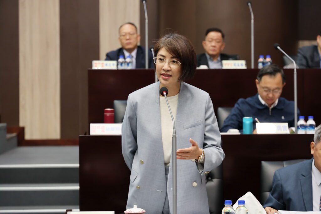 議員關心竹山舊警局危樓拆除　許縣長表示明年6月完成拆除