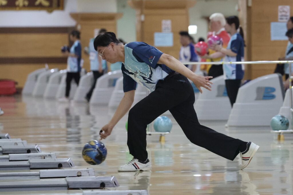 兩年磨一劍！黃金搭檔袁朝盛、蔡勝雄逆襲強敵     全障運保齡球強勢摘金