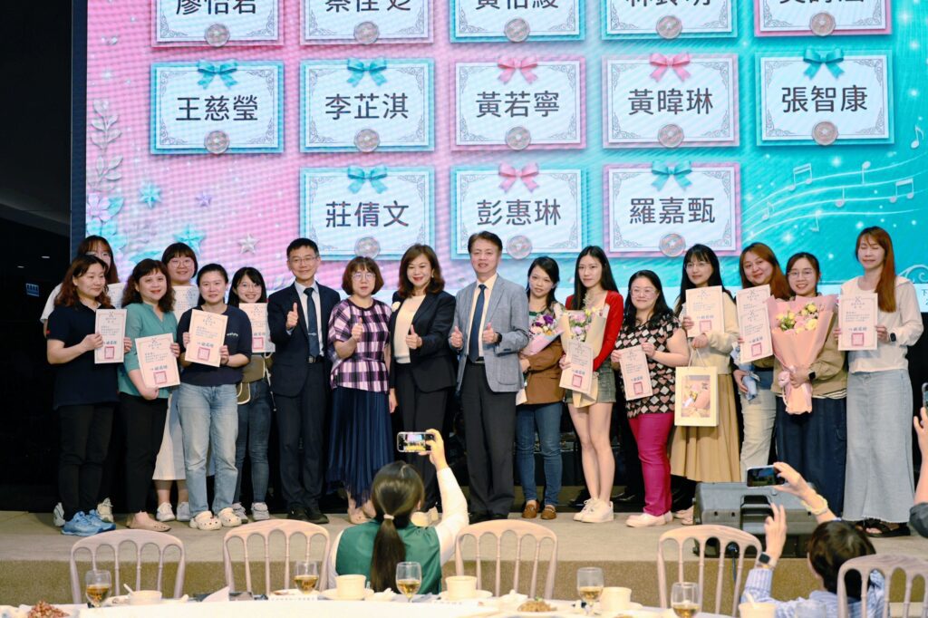 護師節快樂！基隆表揚76位護理人員　市府加碼留任獎金