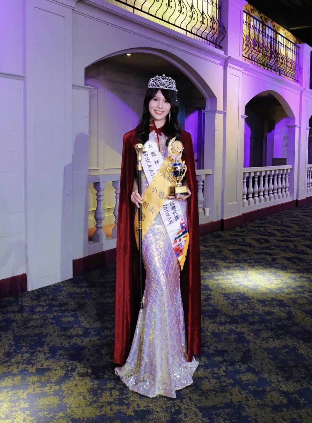 師大研究生陳姿羽奪亞太小姐后冠　展現美與公益力量