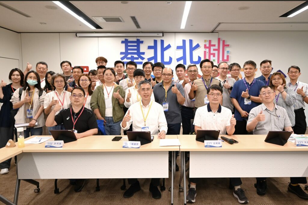 打造高質量人本韌性城市！新北市府跨域落實公私協力     用精準監測編織全齡健康防護網