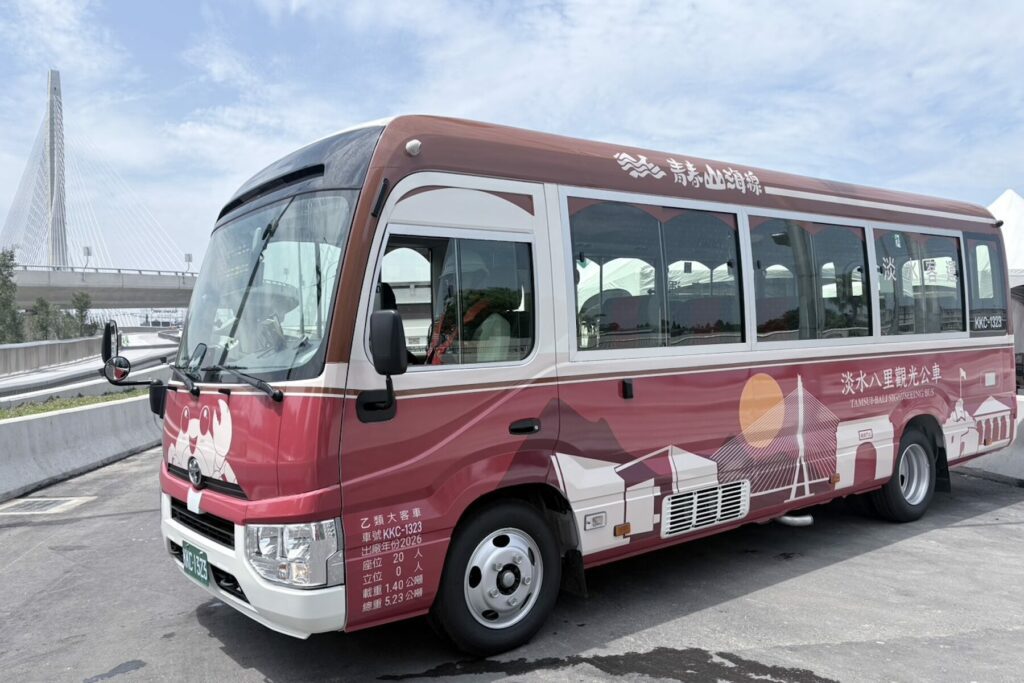 只要 5 元！淡江大橋 4 條全新公車試營運     即日起開放線上預約