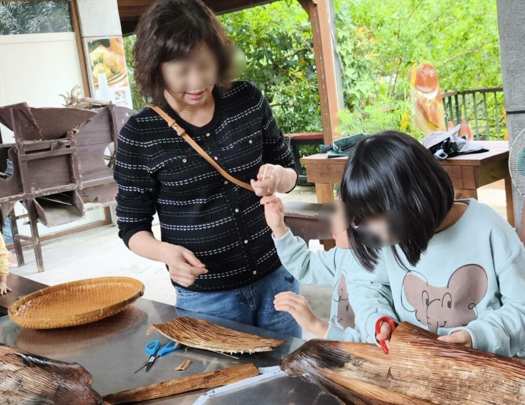 展望會辦理馬太鞍濕地親子遊   陪伴親屬安置家庭認識自然文化