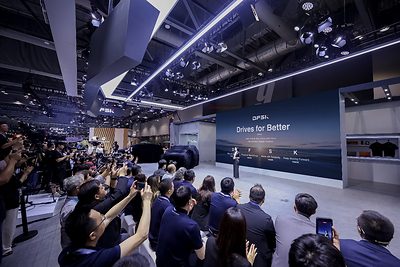 加速品牌全球業務發展，DFSK正式推出右軚版E5 PLUS