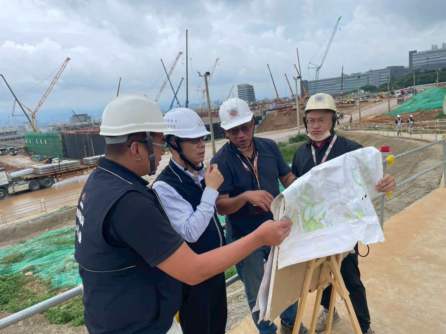中市府協助台積電中科新廠建設　一期如期裝機、二期工程持續推進