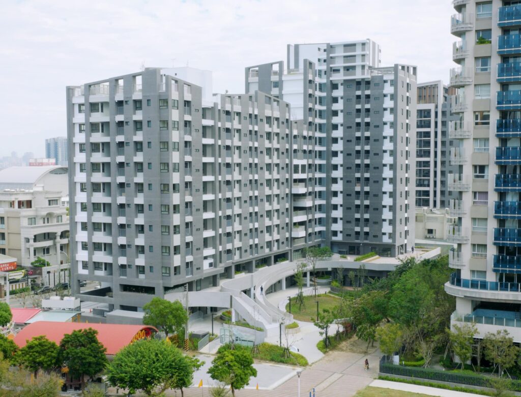推動綠建築與社區營造美學　中市都發局榮獲2026園冶獎4項大獎