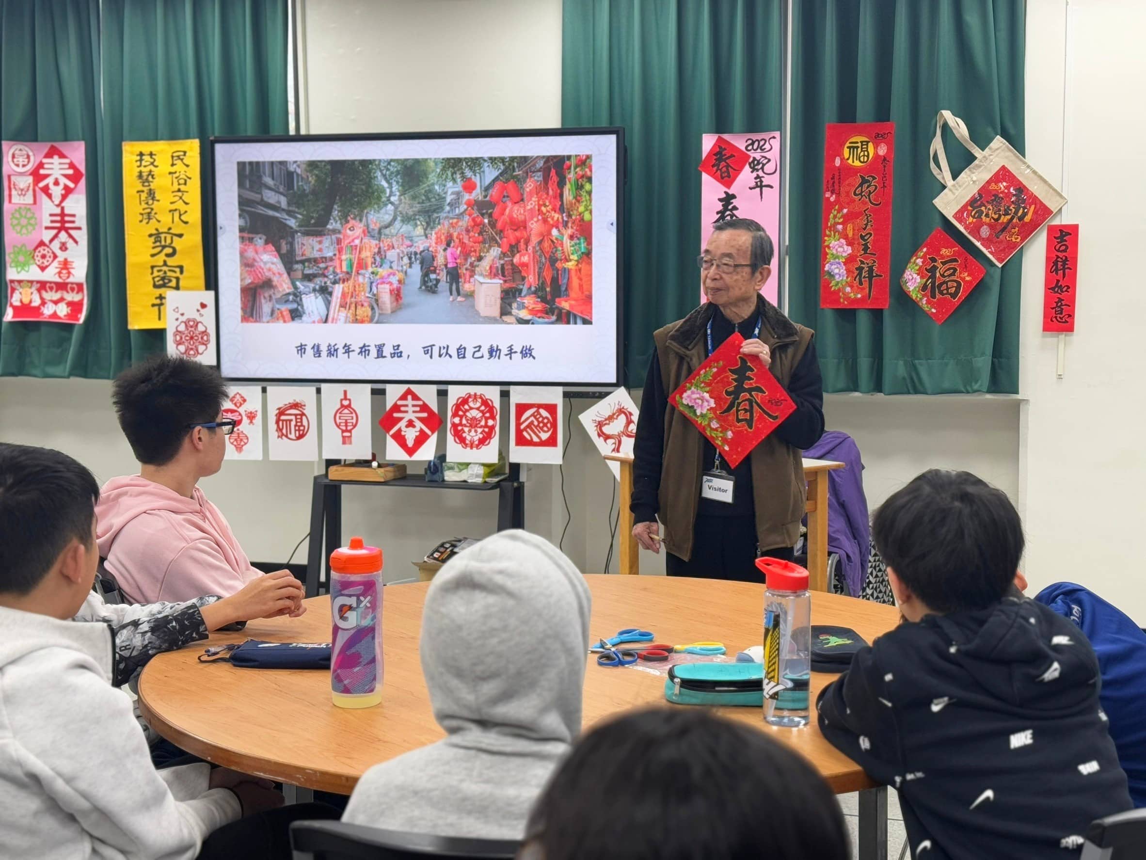 翻轉老年的無限可能！ 　中市社會局招募「銀髮生活達人」