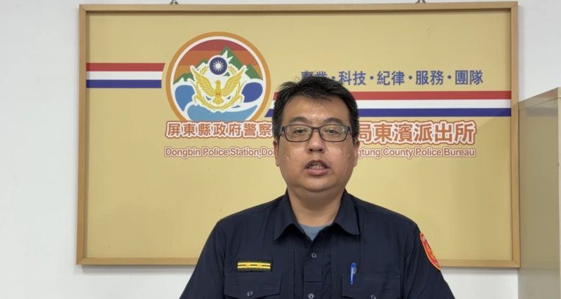 港灣新聞網 / 懷疑遭檢舉怒火失控！東港男持勺砸車洩憤　警火速逮人送辦