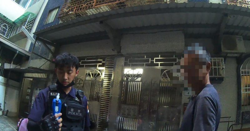 港灣新聞網／方向燈沒打露餡！前鎮警攔查揪出酒駕騎士當場送辦