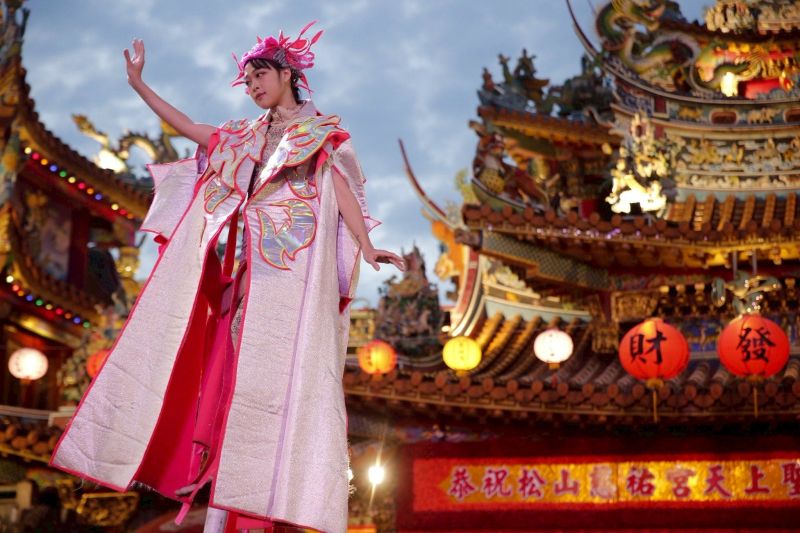 何曉玫舞團攜手青年共舞陣頭美學　6/20屏東王船文化館登場