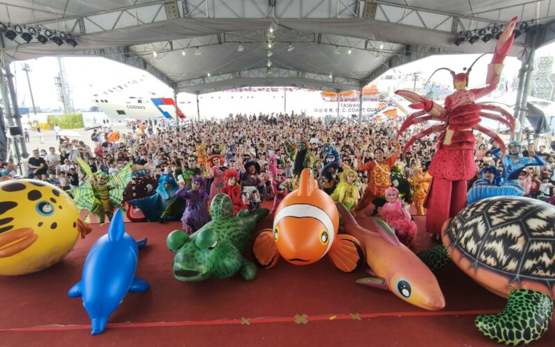5.6萬人次擠爆港區！2026國家海洋日活動成功打造海洋盛夏嘉年華 紙風車劇團壓軸演出 驚豔全場再掀活動高潮