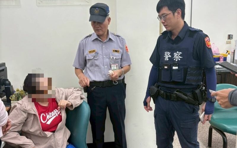 東港警銀聯手阻詐　成功攔阻民眾臨櫃匯款10萬元暨東港警訊