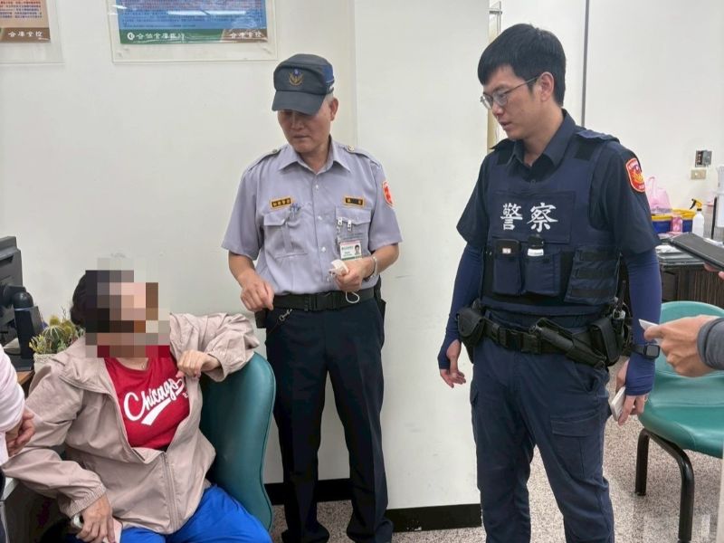 東港警銀聯手阻詐　成功攔阻民眾臨櫃匯款10萬元暨東港警訊