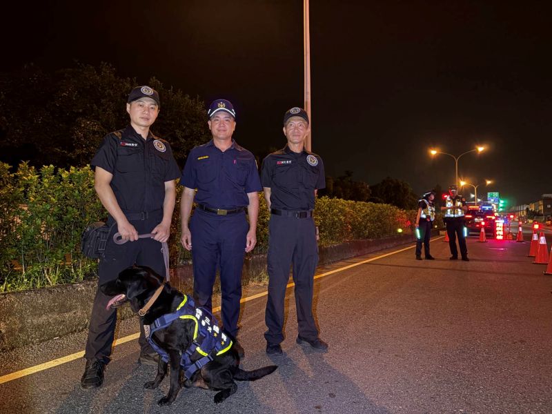 屏警防制毒駕祭鐵腕！出動緝毒犬查緝
