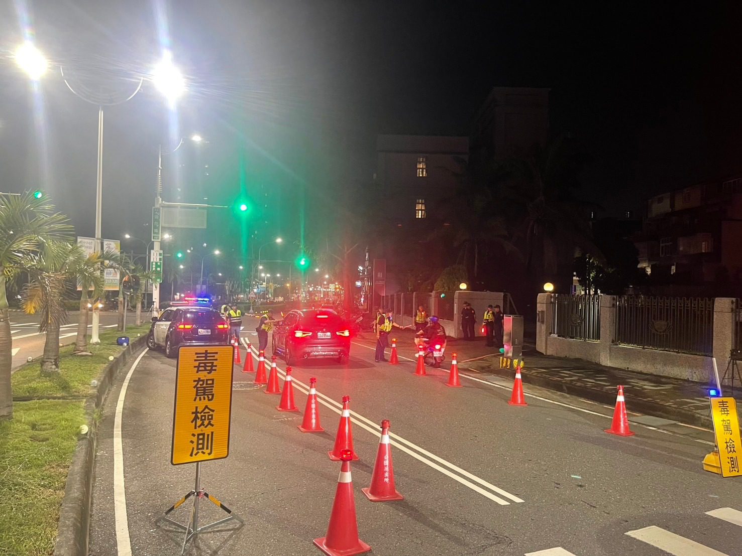 嘉市警動員80警力啟動「封閉式路檢」　強力掃蕩酒毒駕