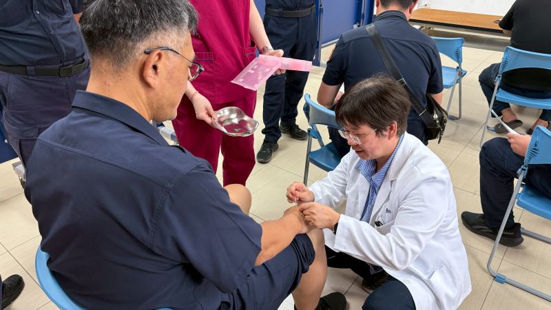 里港警分局歡慶115年警察節　攜手中醫義診、視障按摩顧健康做公益