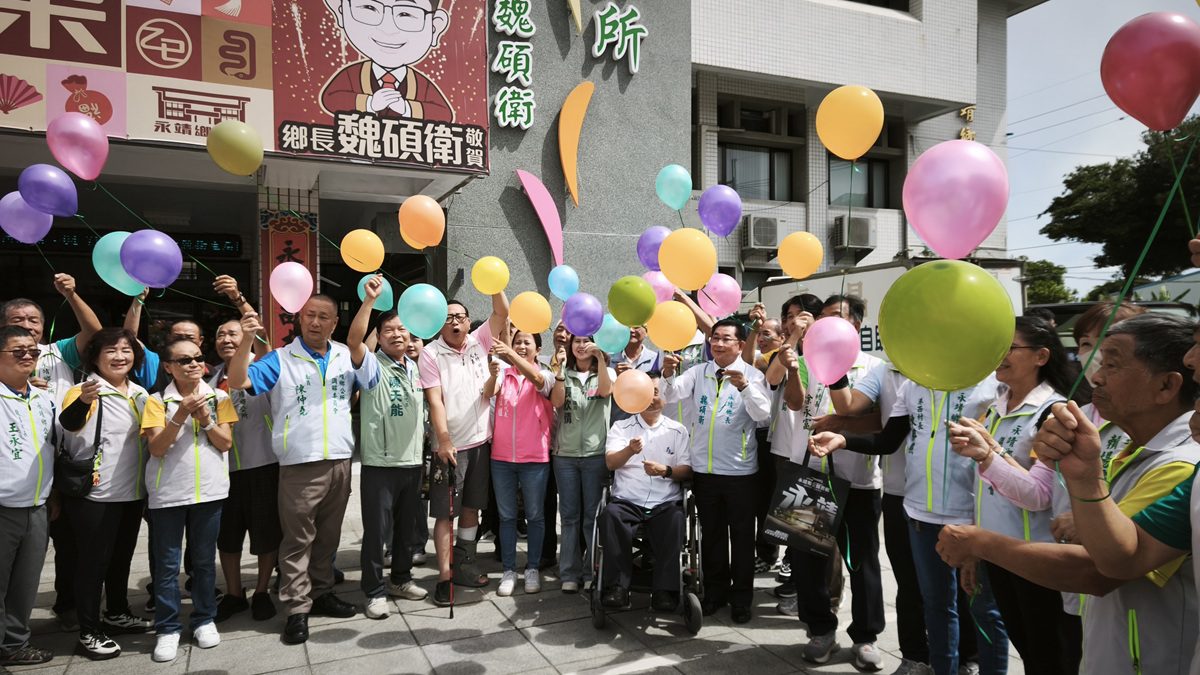 影音/永靖鄉公所無障礙電梯啟用 暨谷硯書畫會苗木之鄉聯展開幕