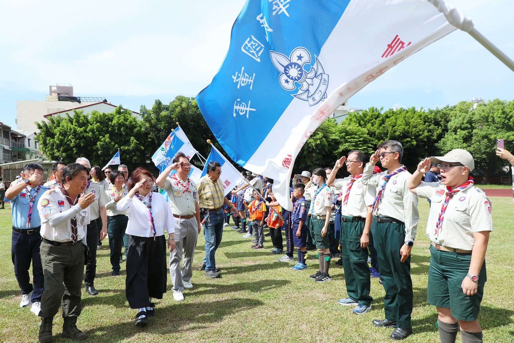 嘉義市童軍運動會熱鬧登場　黃敏惠期勉學子發揚智仁勇精神